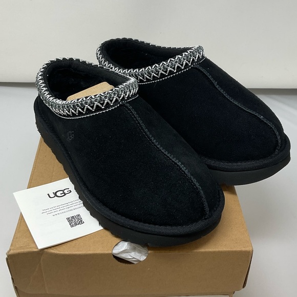 UGG Shoes - UGG Tasman